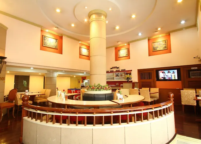 Silom Avenue Hotel 3*