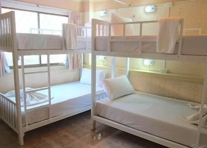 Silom Avenue 3*
