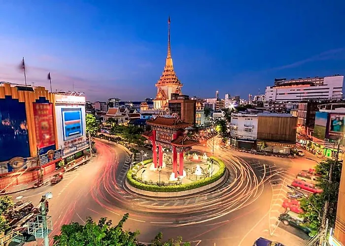 Silom Avenue Hotel